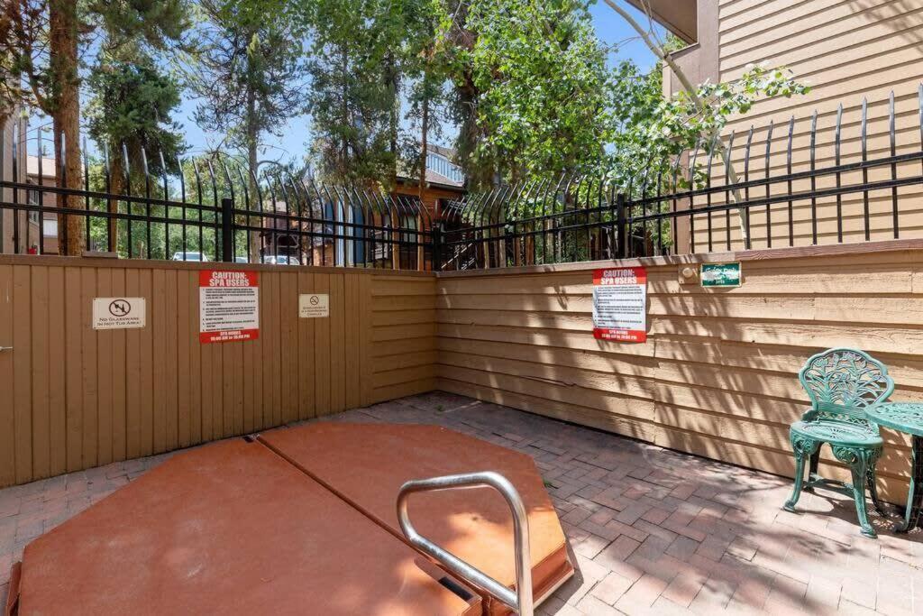 Downtown Chalet Close To Main St With Pool And Hot Tub Breckenridge Exterior foto