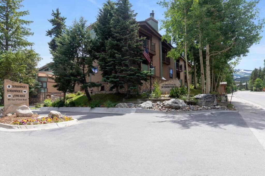 Downtown Chalet Close To Main St With Pool And Hot Tub Breckenridge Exterior foto